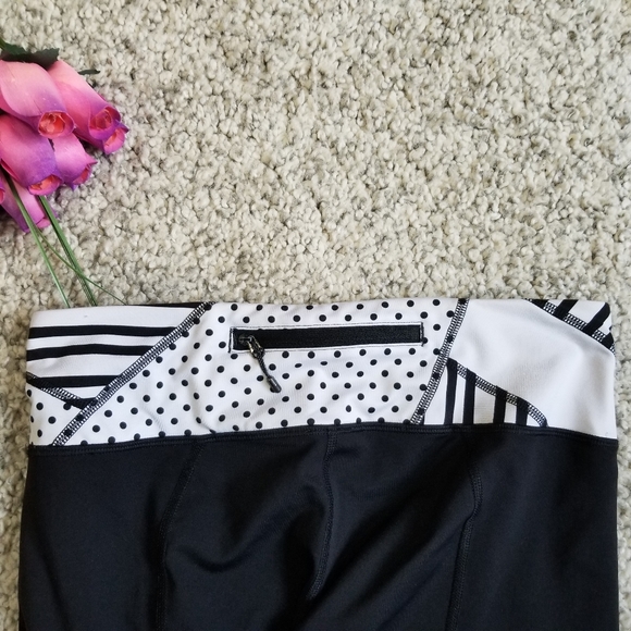 Lululemon Athletica crop leggings black size 6 - Picture 4 of 10